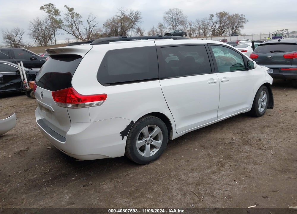 2011 TOYOTA SIENNA LE V6 VIN: 5TDKK3DC1BS126988