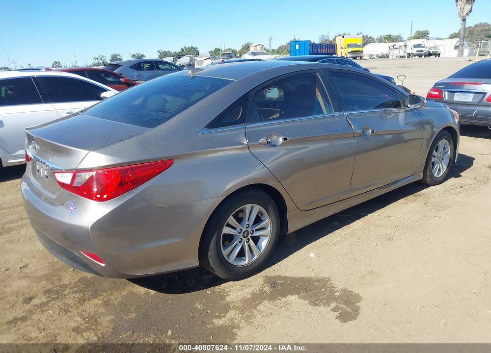 2014 HYUNDAI SONATA GLS VIN: 5NPEB4AC6EH836521