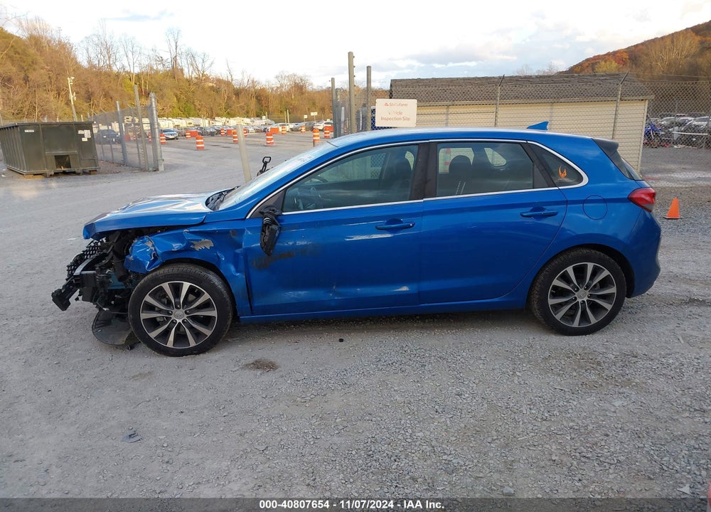 2018 HYUNDAI ELANTRA GT VIN: KMHH35LE4JU062330