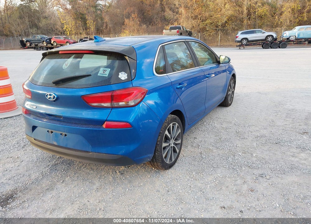 2018 HYUNDAI ELANTRA GT VIN: KMHH35LE4JU062330