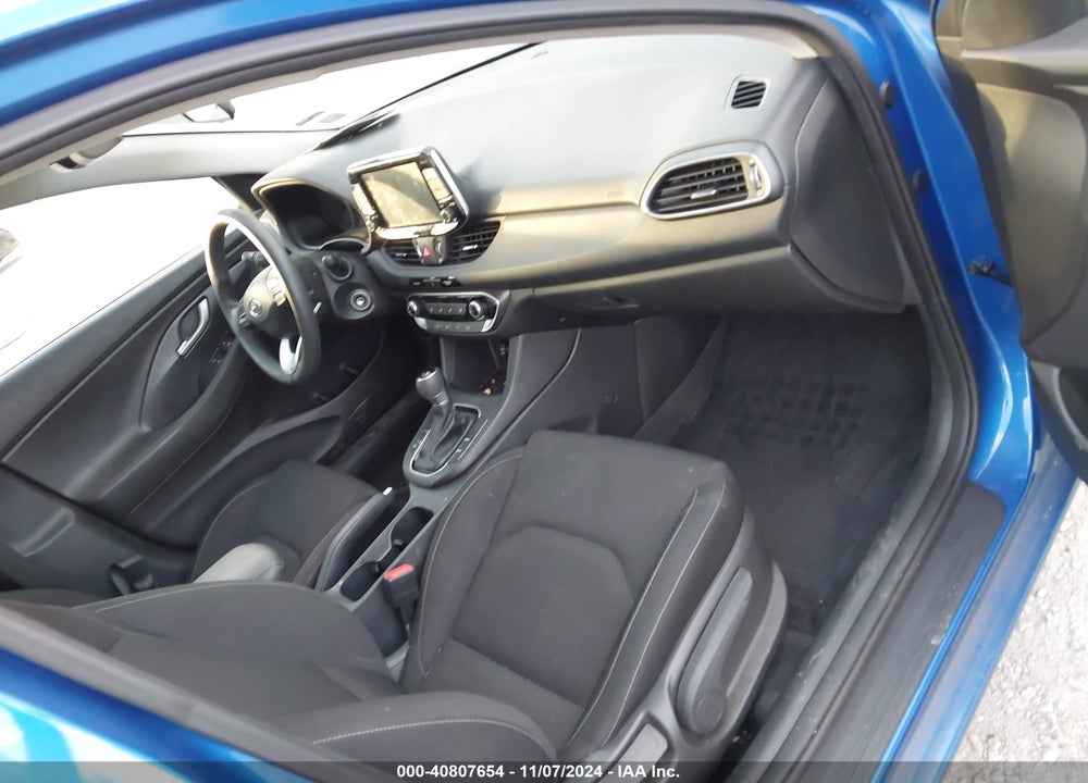2018 HYUNDAI ELANTRA GT VIN: KMHH35LE4JU062330