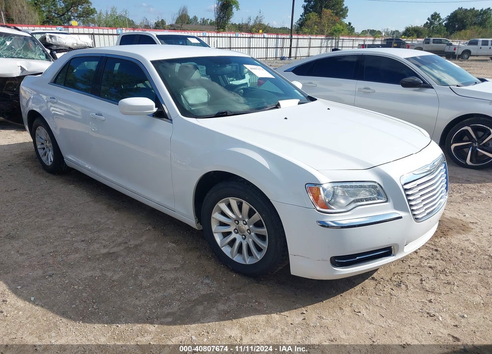 2014 CHRYSLER 300 VIN: 2C3CCAAG8EH289240