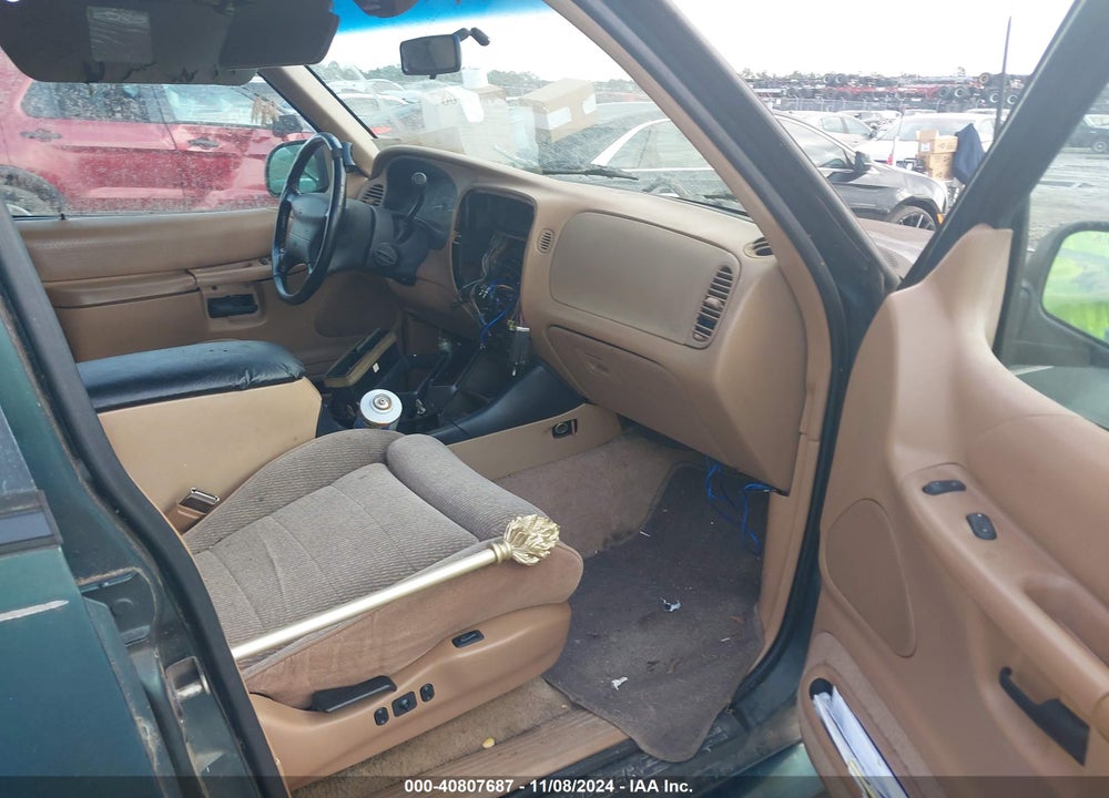 1996 FORD EXPLORER VIN: 1FMDU34X7TUD49406