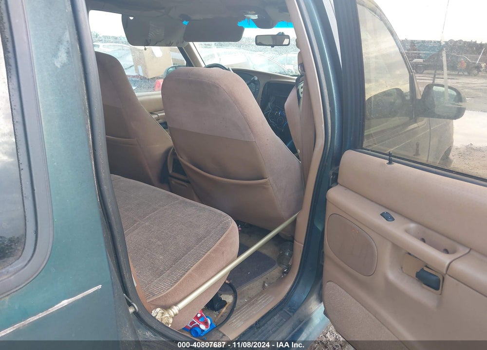 1996 FORD EXPLORER VIN: 1FMDU34X7TUD49406