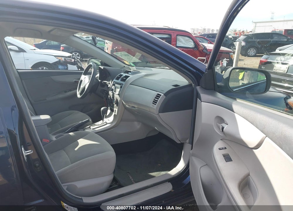 2013 TOYOTA COROLLA LE VIN: 2T1BU4EE4DC918824