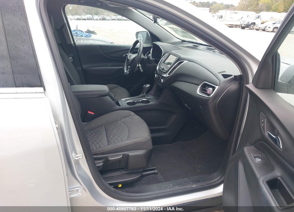 2019 CHEVROLET EQUINOX LT VIN: 2GNAXJEVXK6266833