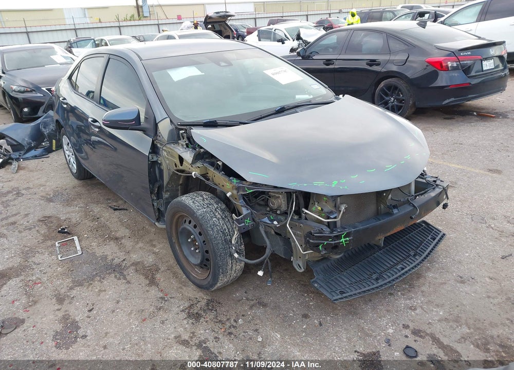 2017 TOYOTA COROLLA LE VIN: 5YFBURHE8HP692446