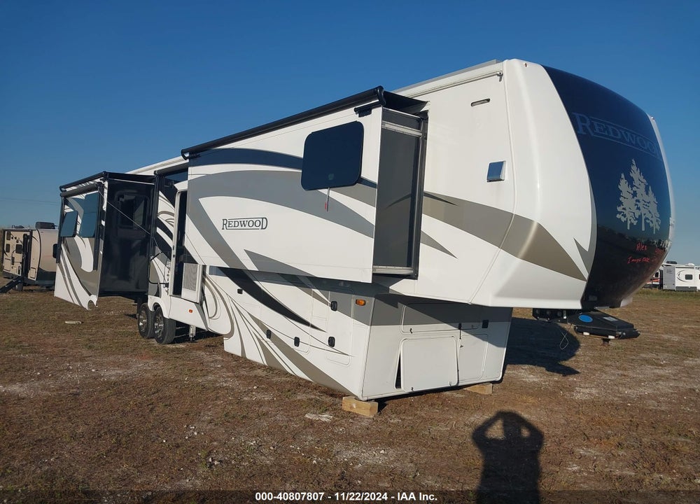 2023 REDWOOD OTHER VIN: 4YDFRWV25P9340020