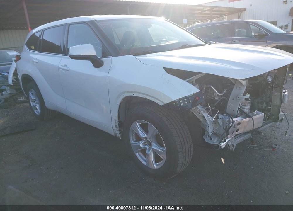2020 TOYOTA HIGHLANDER LE VIN: 5TDZZRAH3LS508163