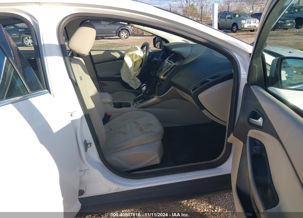 2012 FORD FOCUS SEL VIN: 1FAHP3H22CL358277