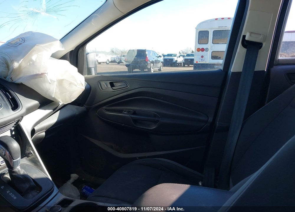 2016 FORD ESCAPE VIN: 1FMCU0F74GUC70921