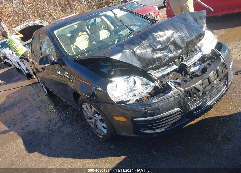 2010 VOLKSWAGEN JETTA LIMITED EDITION VIN: 3VWRX7AJ6AM146501