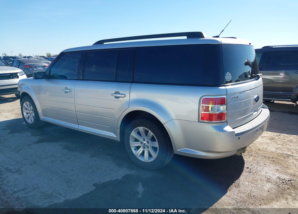2011 FORD FLEX SE VIN: 2FMGK5BC5BBD32235