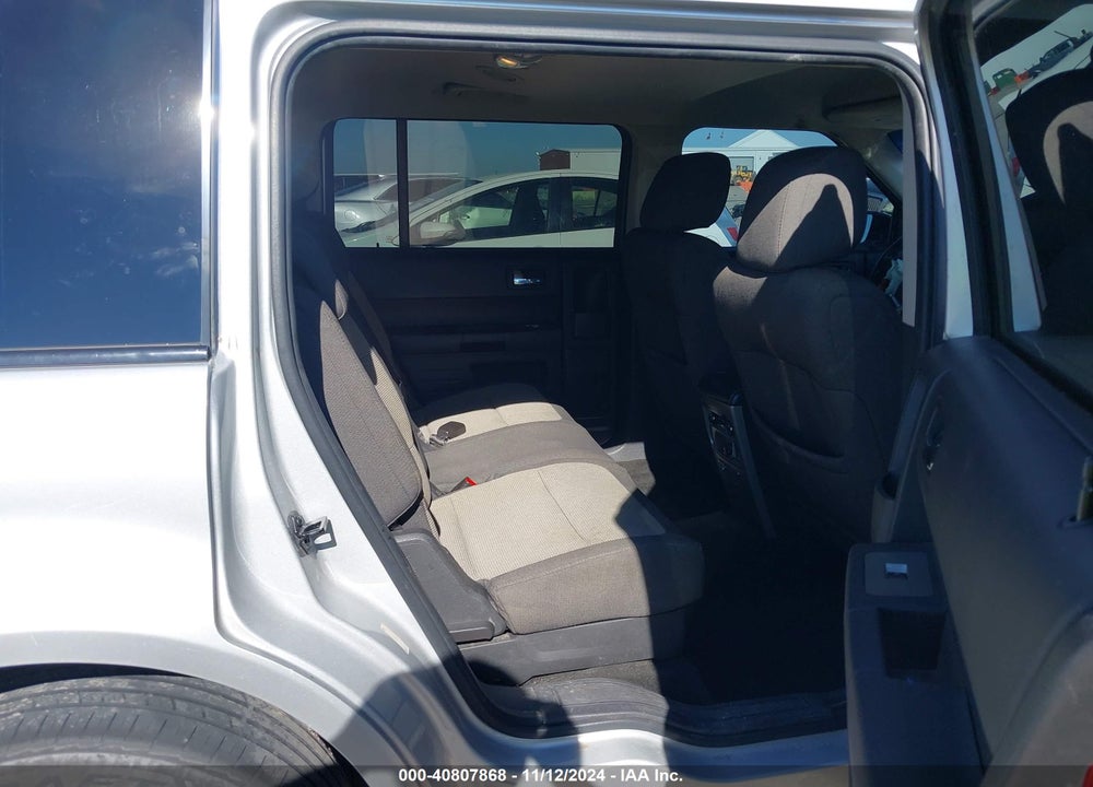 2011 FORD FLEX SE VIN: 2FMGK5BC5BBD32235