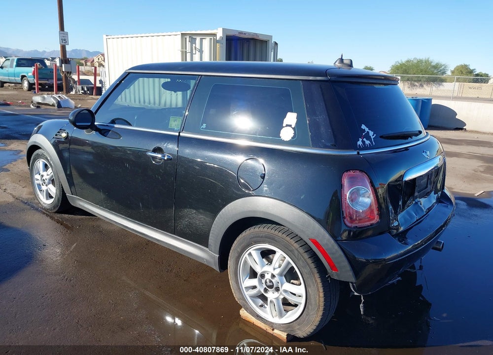 2012 MINI COOPER VIN: WMWSU3C5XCT263389