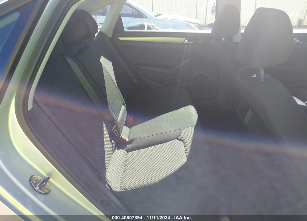 2012 VOLKSWAGEN PASSAT 2.5L S VIN: 1VWAH7A34CC096407