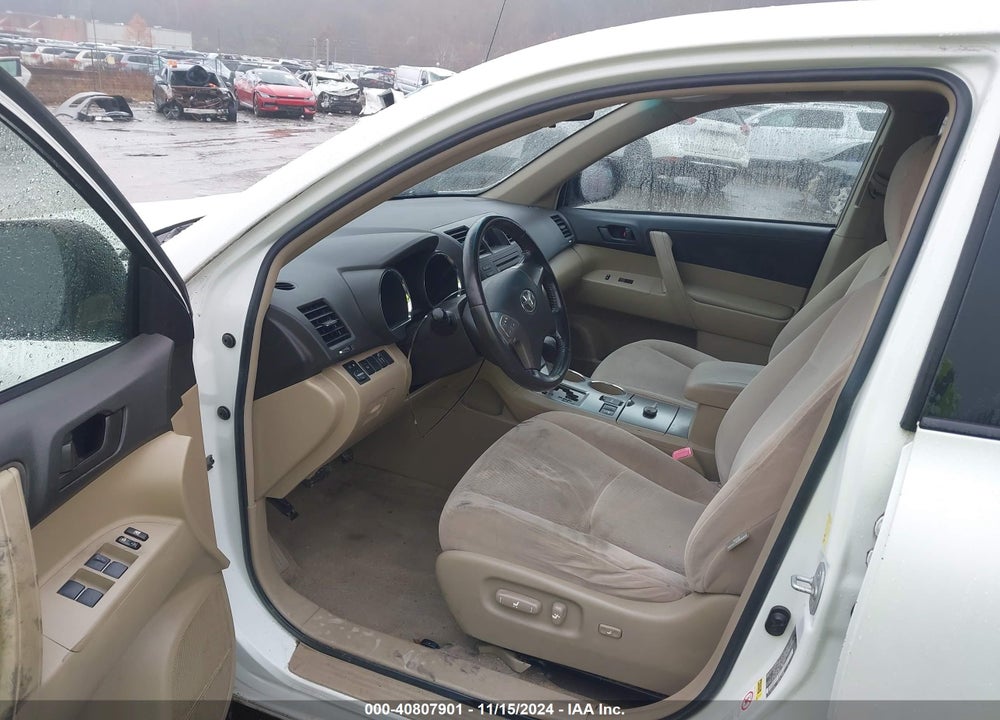 2009 TOYOTA HIGHLANDER VIN: JTEES41A692133812