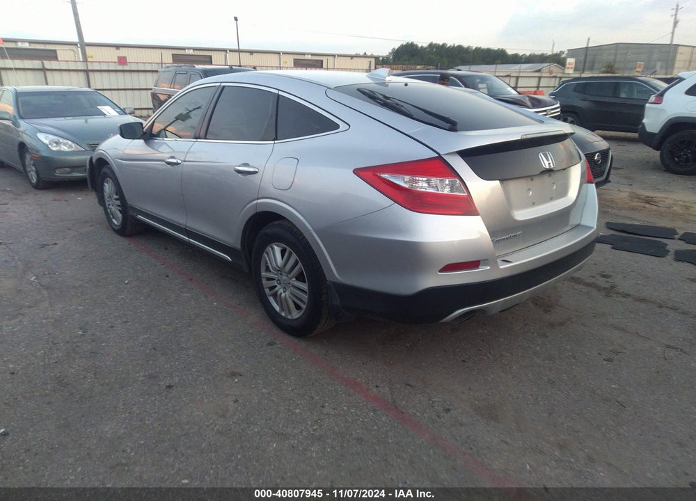 2013 HONDA CROSSTOUR EX-L VIN: 5J6TF3H55DL003892