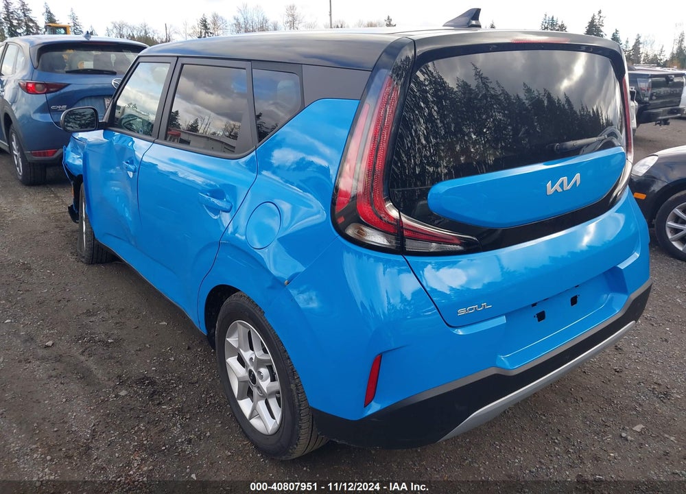 2023 KIA SOUL !/+/S VIN: KNDJ23AU2P7194758
