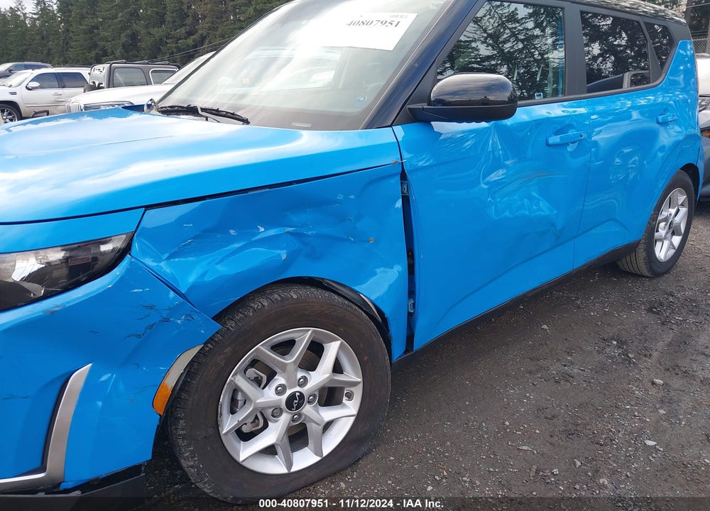 2023 KIA SOUL !/+/S VIN: KNDJ23AU2P7194758