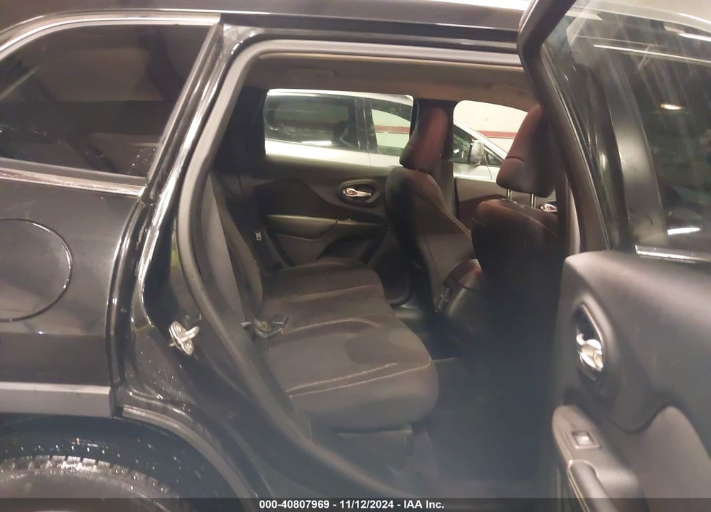 2016 JEEP CHEROKEE LATITUDE VIN: 1C4PJMCB1GW301772