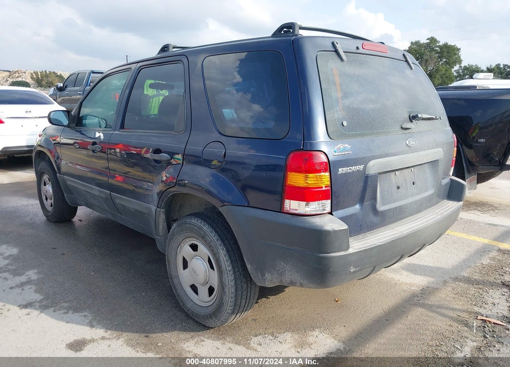 2004 FORD ESCAPE XLS VIN: 1FMCU02154KA42676
