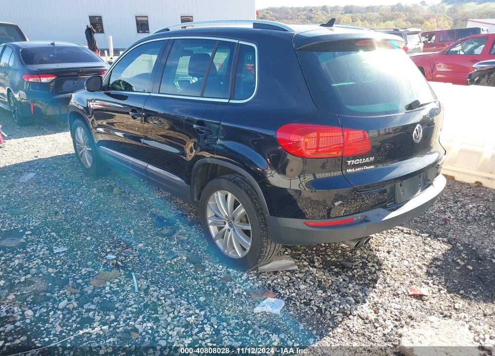 2012 VOLKSWAGEN TIGUAN SE VIN: WVGAV7AX8CW530451