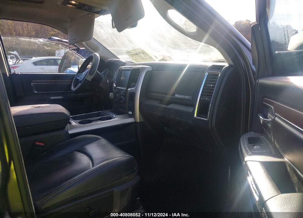2016 RAM 1500 LAIE VIN: 1C6RR7NT3GS359549