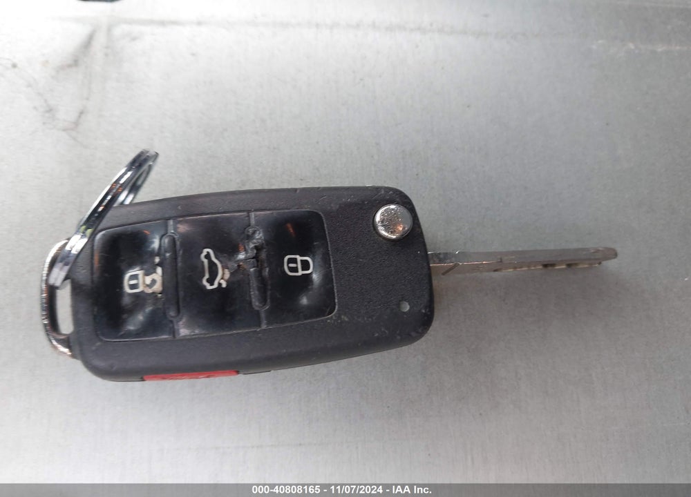 2012 VOLKSWAGEN JETTA 2.5L SE VIN: 3VWDX7AJ9CM313169