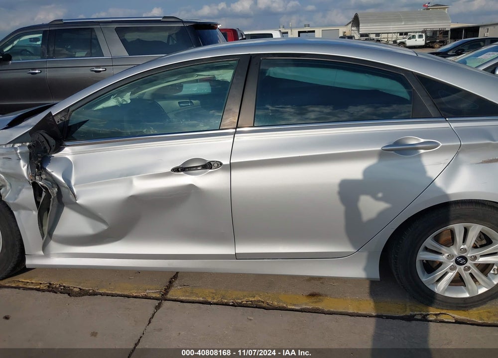 2014 HYUNDAI SONATA GLS VIN: 5NPEB4AC0EH933195