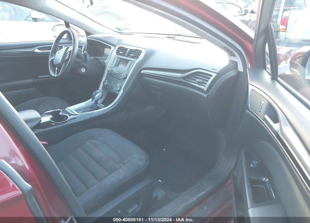 2015 FORD FUSION SE VIN: 3FA6P0H70FR156528