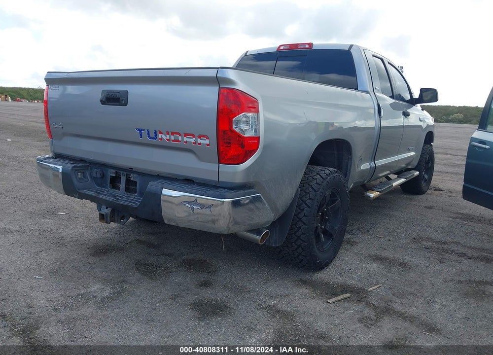 2014 TOYOTA TUNDRA SR5 5.7L V8 VIN: 5TFUW5F17EX348938