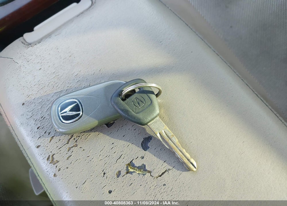 2002 ACURA RL 3.5 VIN: JH4KA96682C016131