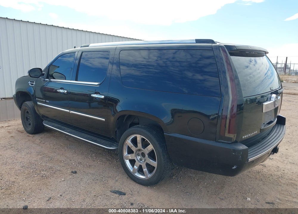 2007 CADILLAC ESCALADE ESV STANDARD VIN: 1GYFK66807R261486