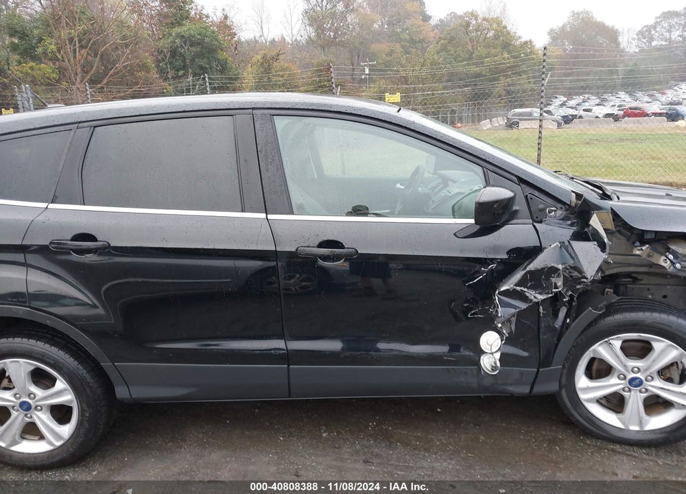 2016 FORD ESCAPE SE VIN: 1FMCU9GX4GUA18203