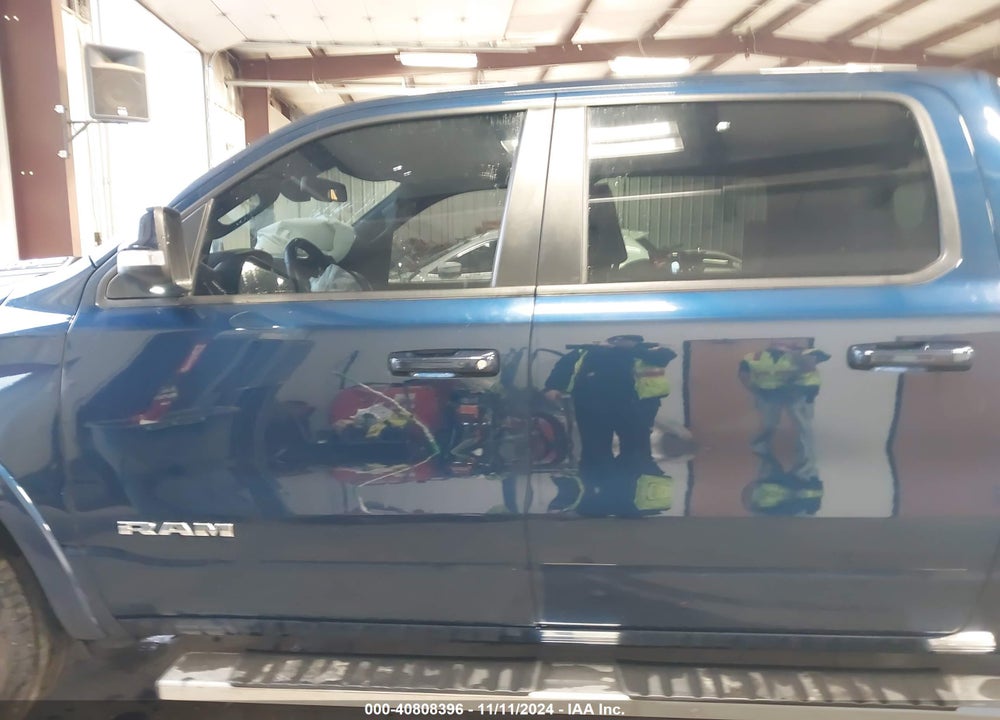 2020 RAM 1500 LAIE  4X4 5'7 BOX VIN: 1C6SRFJM4LN325557