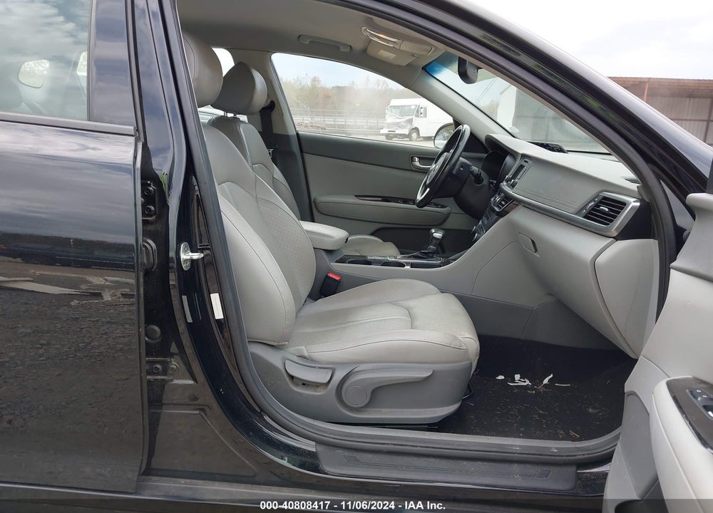 2016 KIA OPTIMA EX VIN: 5XXGU4L37GG078381