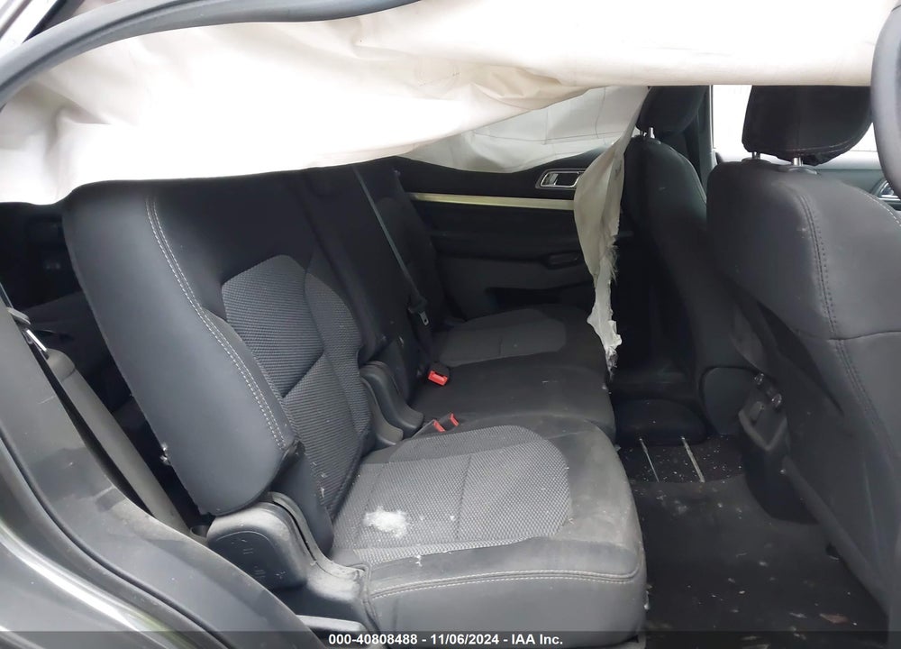 2018 FORD EXPLORER XLT VIN: 1FM5K8D83JGA11075