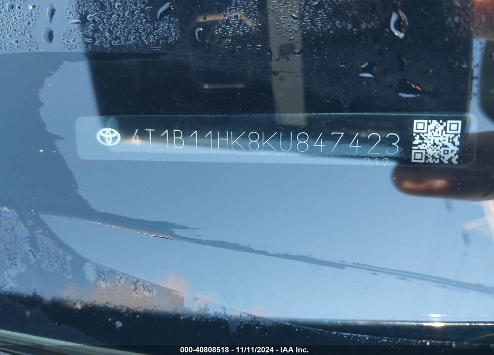 2019 TOYOTA CAMRY XLE VIN: 4T1B11HK8KU847423