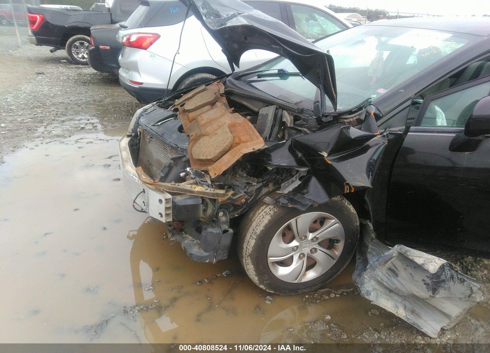 2013 HONDA CIVIC LX VIN: 19XFB2F58DE015782