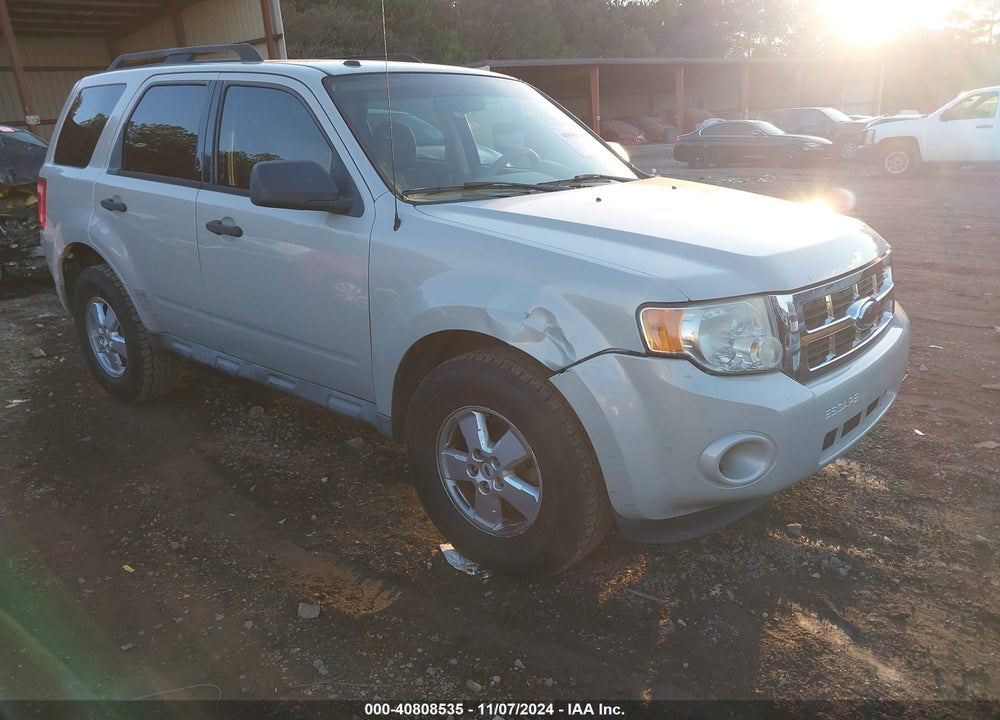 2009 FORD ESCAPE XLT VIN: 1FMCU03749KB55450