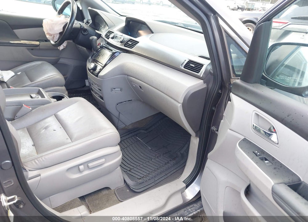 2015 HONDA ODYSSEY EX-L VIN: 5FNRL5H62FB011595