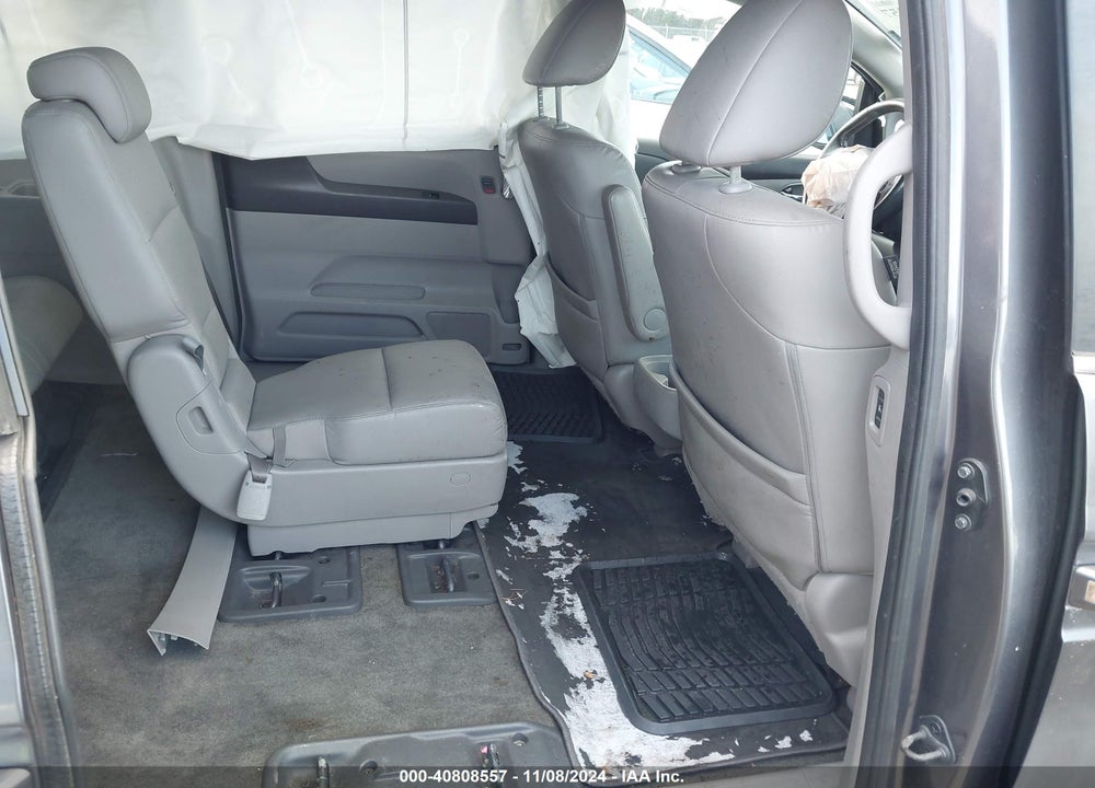 2015 HONDA ODYSSEY EX-L VIN: 5FNRL5H62FB011595