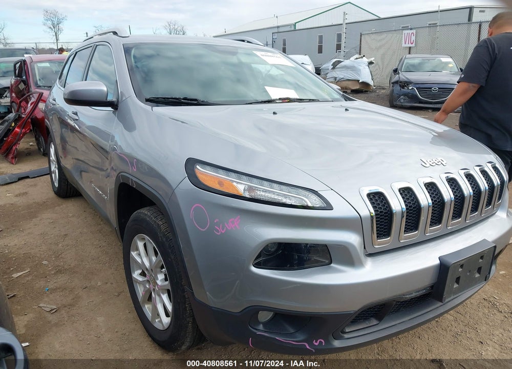 2017 JEEP CHEROKEE LATITUDE 4X4 VIN: 1C4PJMCS0HW633929