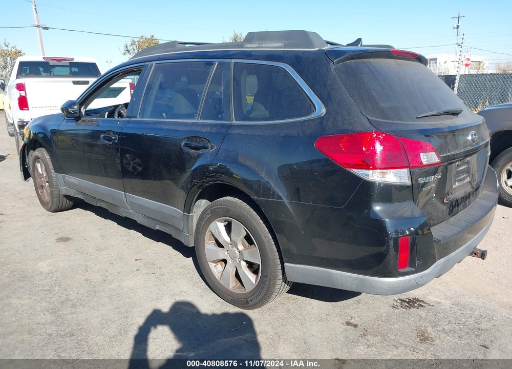 2011 SUBARU OUTBACK 2.5I LIMITED VIN: 4S4BRCLC1B3376077