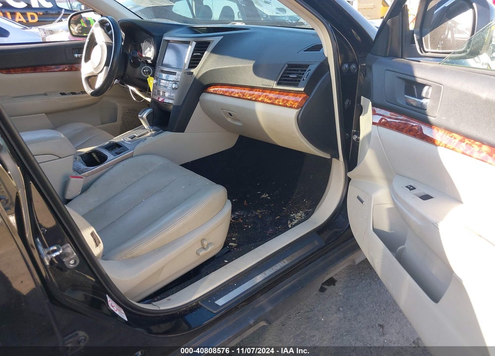 2011 SUBARU OUTBACK 2.5I LIMITED VIN: 4S4BRCLC1B3376077