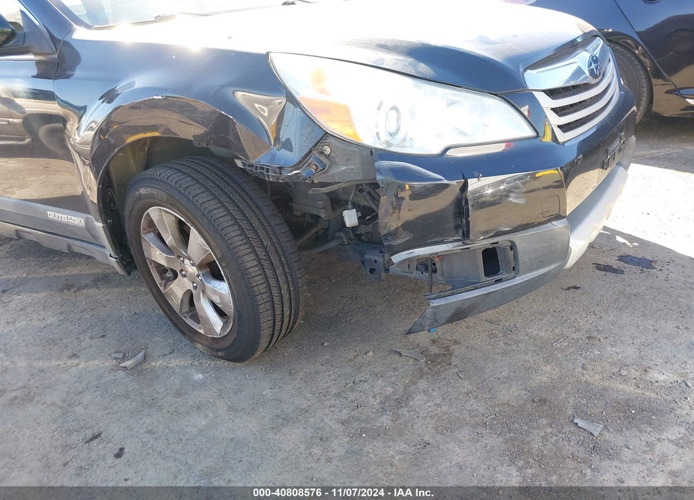 2011 SUBARU OUTBACK 2.5I LIMITED VIN: 4S4BRCLC1B3376077