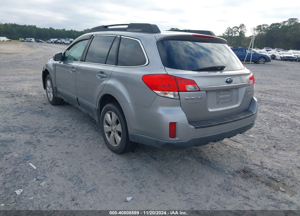 2010 SUBARU OUTBACK 2.5I LIMITED VIN: 4S4BRBKC6A3363755