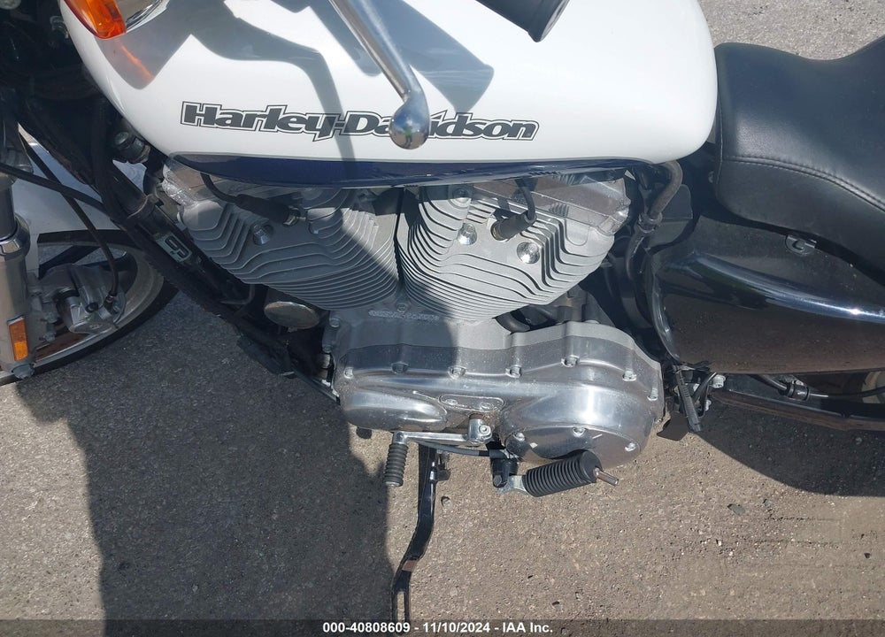 2015 HARLEY-DAVIDSON XL883 SUPERLOW VIN: 1HD4CR215FC419860