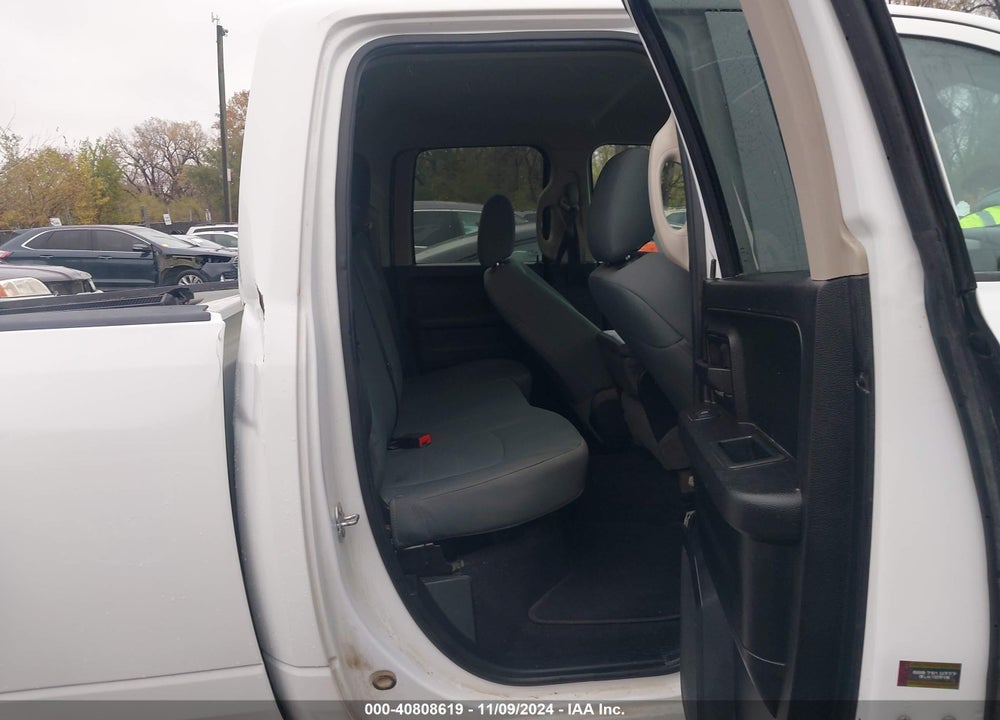 2016 RAM 1500 EXPRESS VIN: 1C6RR7FG6GS419437